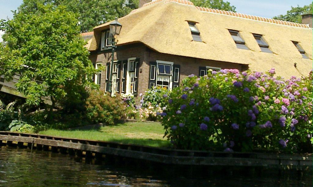 De Dames Van De Jonge Hotel Restaurant Giethoorn Ngoại thất bức ảnh